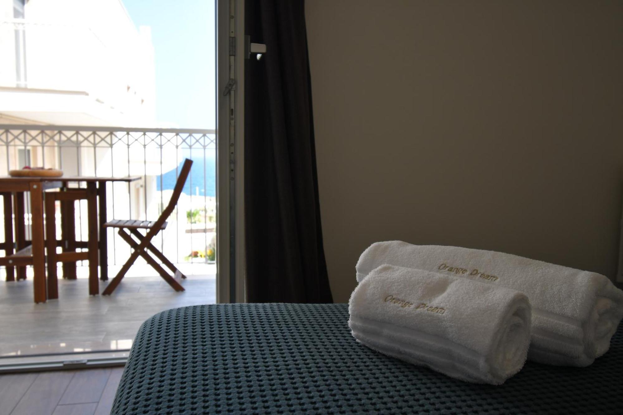 Orange Dream Hotel Polignano a Mare Eksteriør billede